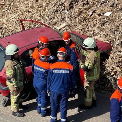 FW Lehrte: Erfolgreicher Ausbildungsnachmittag der Stadtjugendfeuerwehr Lehrte