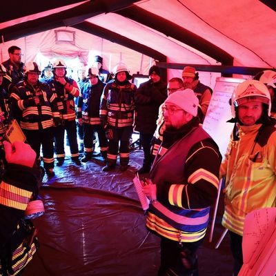KFV Sigmaringen: Einsatzstelle: Offener Dachstuhlbrand am Boulay-Platz in Mengen 01.01.2026