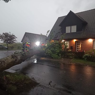 FW-ROW: Neun wetterbedingte Einsätze für die Feuerwehren der Samtgemeinde Bothel