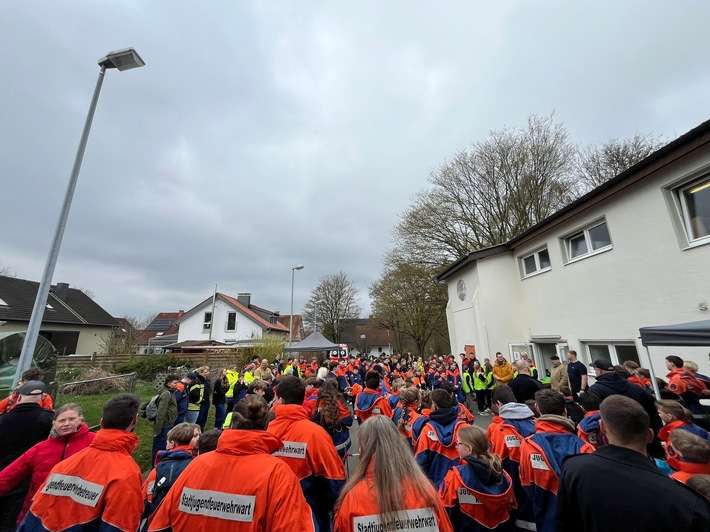 FW Lage: 28 Teams beim Volkslauf der Jugendfeuerwehr in Heiden am Start