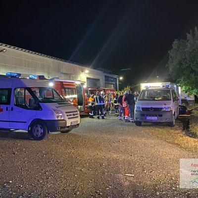 FW Wipperfürth: B4G | Lagerhallenbrand