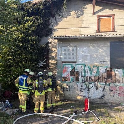 FW Weinheim: Rauchglocke über der Bergstraße - Zwei Brände beschäftigen die Feuerwehr Weinheim