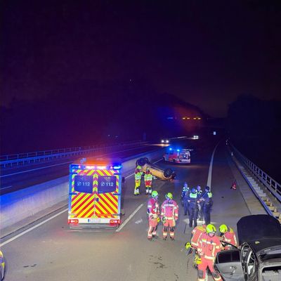 FW-Velbert: Verkehrsunfall auf der BAB 535