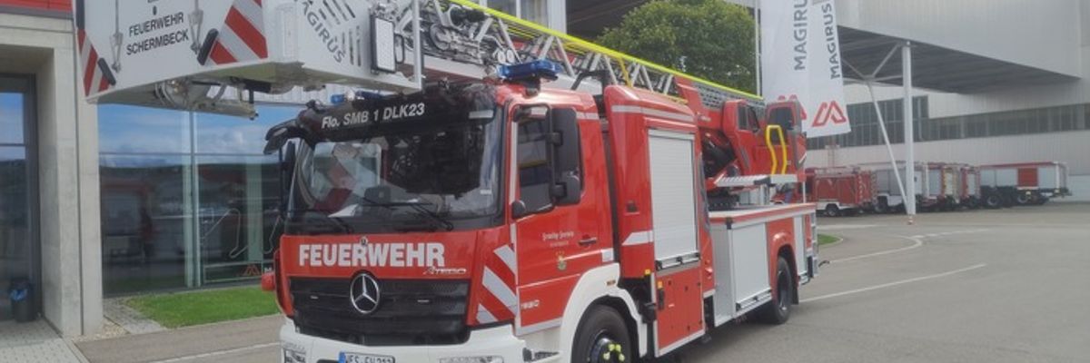 FW-Schermbeck: Neue Drehleiter für die Feuerwehr Schermbeck