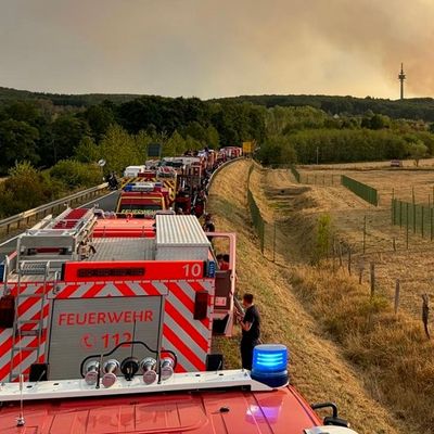 FW-GL: Folgemeldung - Einsatz der Feuerwehr Bergisch Gladbach in Hürtgenwald geht dem Ende entgegen