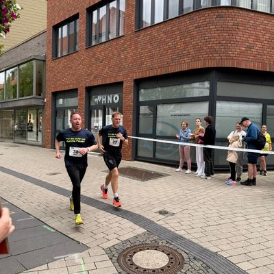 FW-WRN: Erfolgreiche Teilnahme am 24. Werner Volksbank Stadtlauf