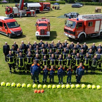 FW Flotwedel: 90 Jahre Ortsfeuerwehr und 60 Jahre Jugendfeuerwehr - Offensen feiert Jubiläum