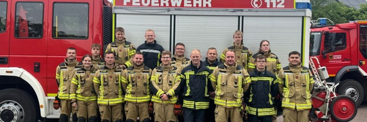FW Sonsbeck: Interkommunaler Grundlehrgang erfolgreich absolviert