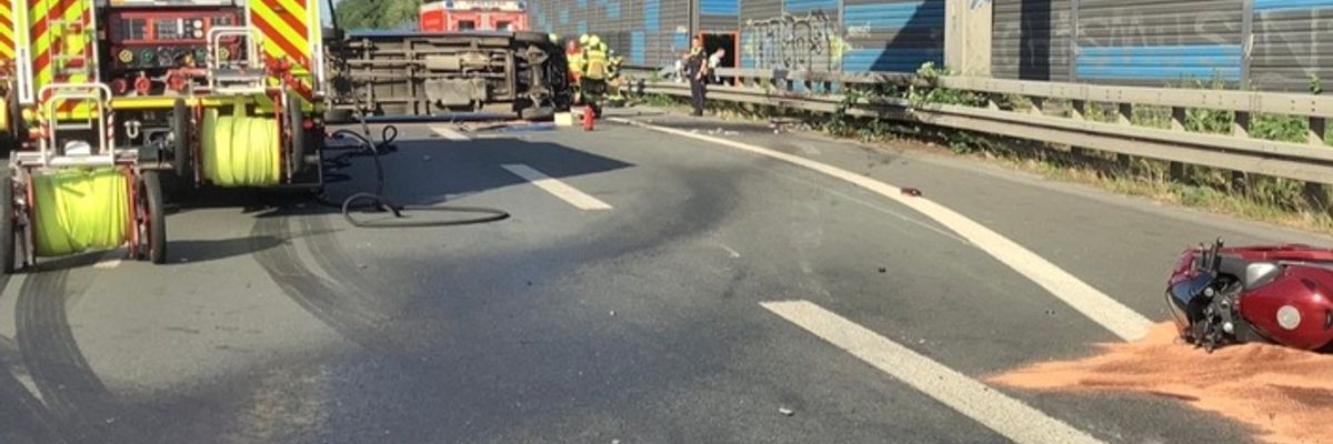 FW-GE: Verkehrsunfall auf der A 42