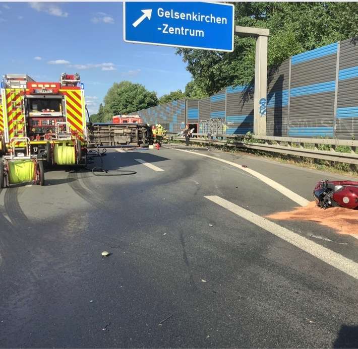 FW-GE: Verkehrsunfall auf der A 42