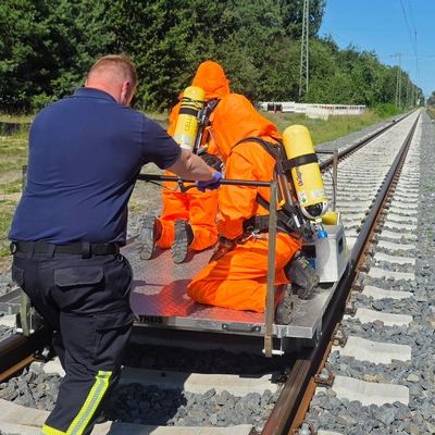 FW Celle: Gefahrstoffaustritt aus einem Güterzug in Celle (Gesamtbericht)