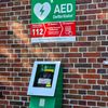 FW Bremerhaven: Öffentlicher AED bei der Freiwilligen Feuerwehr Weddewarden in Betrieb genommen