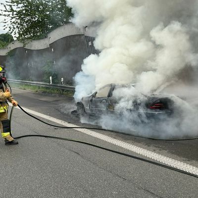 FW-BOT: PKW Brand im Dreieck A31 / A2