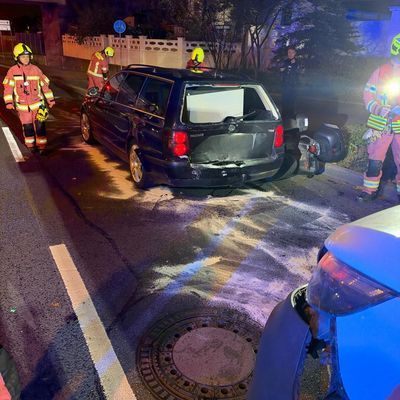 FW-Velbert: Verkehrsunfall auf der Friedrich-Ebert-Straße