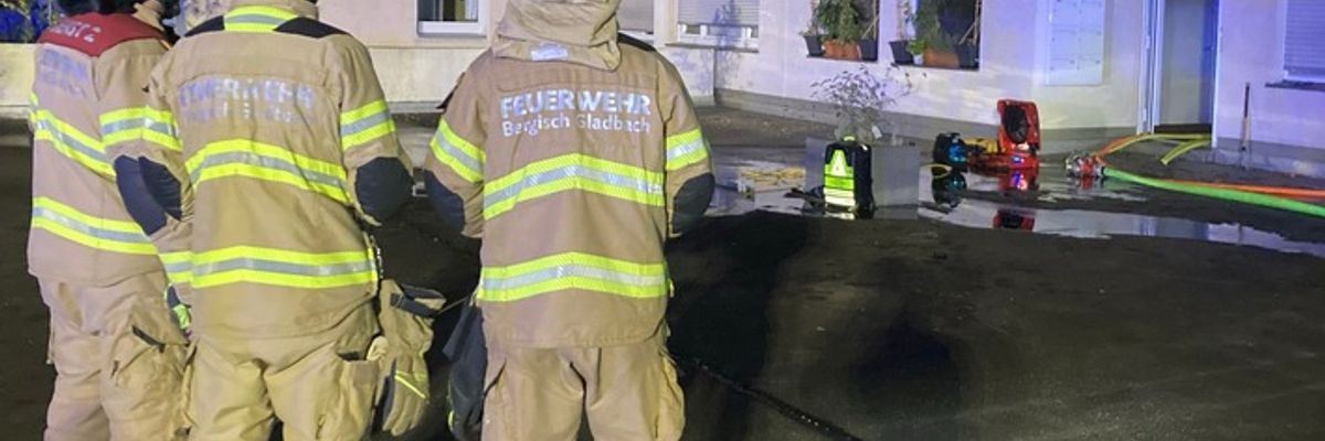 FW-GL: Mehrere Schwerverletzte bei Einsätzen der Feuerwehr Bergisch Gladbach in der Halloween-Nacht