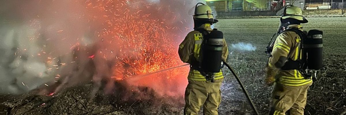 FW Weinheim: Zwei Brandeinsätze am Dienstagabend. Feuerwehr Weinheim schnell zur Stelle
