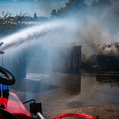 FW Gronau: Abschlussmeldung - Großbrand im Industriegebiet am Alten Postweg