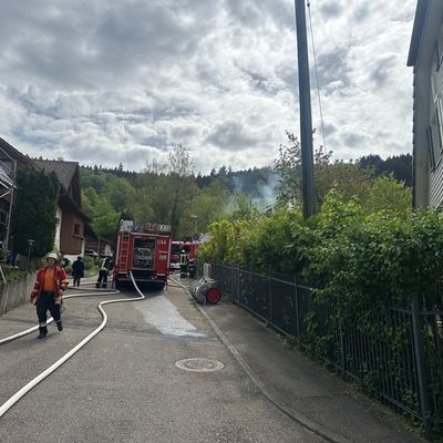 KFV-CW: Massiver Innenangriff verhindert Dachstuhlvollbrand