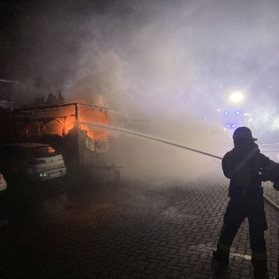 FW-PI: 50 Einsätze für die Feuerwehren im Kreis Pinneberg zum Jahreswechsel - Etwas weniger als im Vorjahr und weniger Großbrände