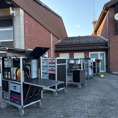FW Beverungen: Feuerwehr Beverungen stellt neue Einsatzfahrzeuge und moderne Logistikkomponenten offiziell in Dienst / Eine Investition in die Sicherheit der Beverunger Bevölkerung