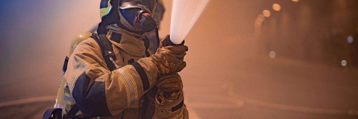FW-HB: Neue Berufsausbildung: "Von der Schule direkt zur Feuerwehr"