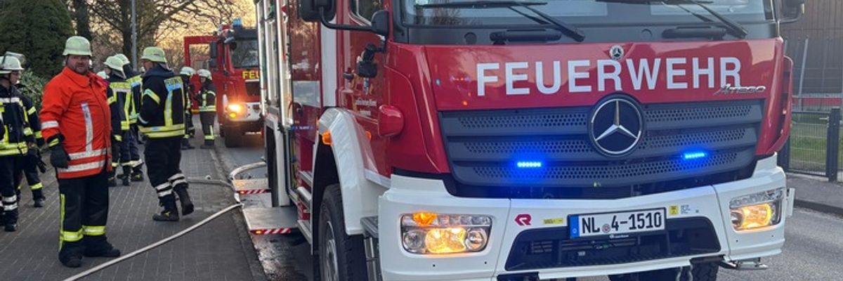 FW-ROW: Vermeintlicher Schornsteinbrand in Tiste