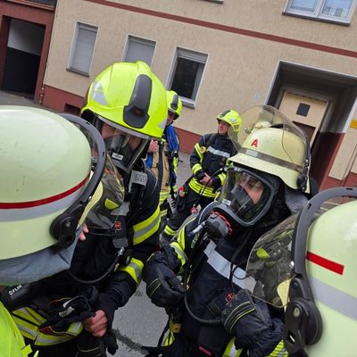FW Datteln: Wohnungsbrand nach Kurzschluss