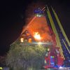 FW-DT: Dachstuhlbrand - Menschenleben in Gefahr