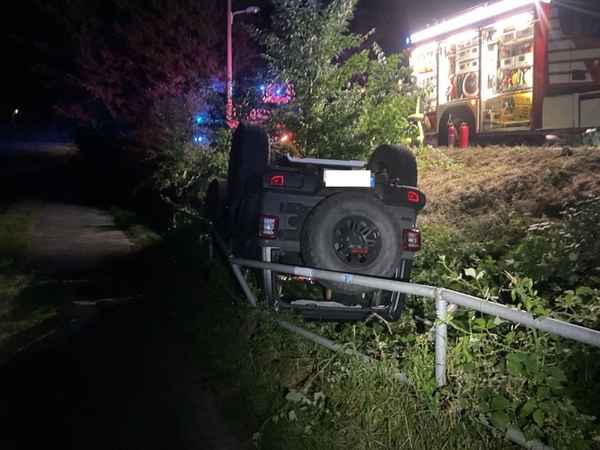 FW-BO: Zwei sehr schwere Verkehrsunfälle in der Nacht zum Samstag in Bochum