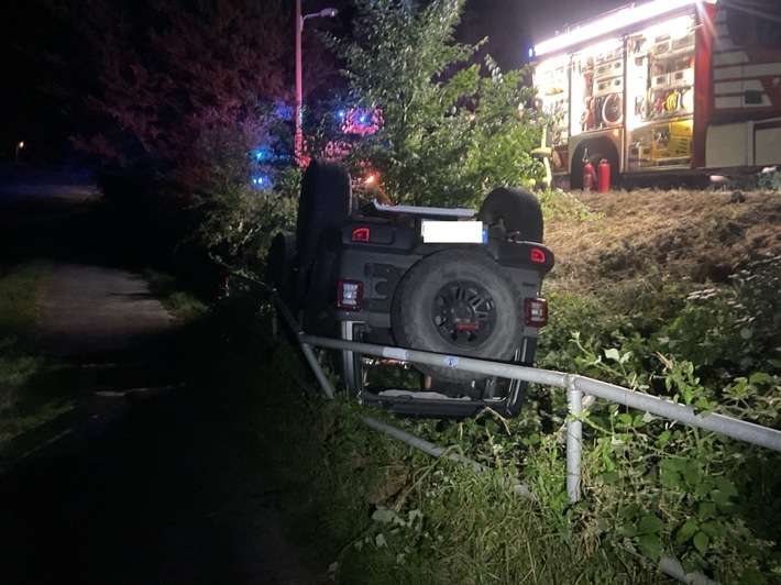 FW-BO: Zwei sehr schwere Verkehrsunfälle in der Nacht zum Samstag in Bochum