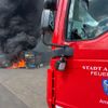 FW-AR: Brand in Recyclingbetrieb - Starke Rauchentwicklung, ein Mitarbeiter verletzt