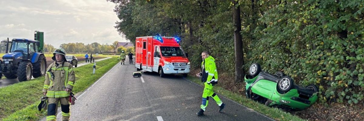 FW-Greven: Feuerwehr zu einem Zimmerbrand und zwei Verkehrsunfällen gerufen.
