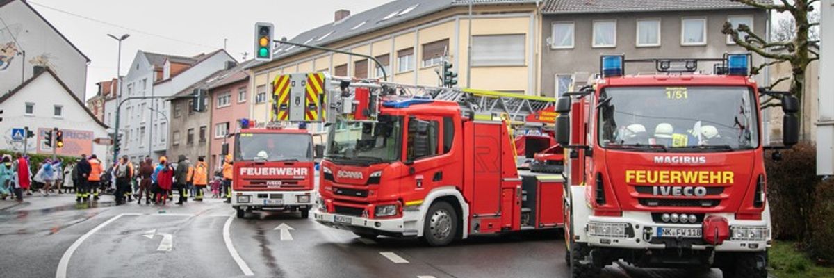 FW LK Neunkirchen: Neunkircher Feuerwehr auch an Rosenmontag im Einsatz