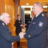 FW-Stormarn: Mitgliederversammlung: Thomas Proß von der Feuerwehr Poggensee mit dem deutschen Feuerwehr-Ehrenkreuz in Silber ausgezeichnet