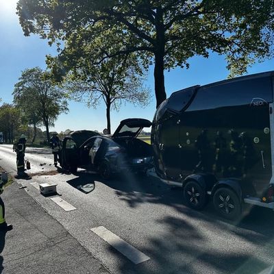 FW-Schermbeck: Unfall B58