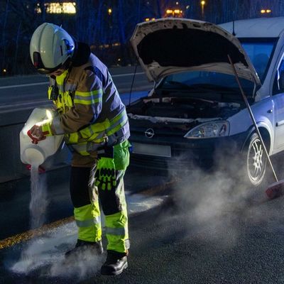 FW-MK: Verkehrsunfall auf der BAB 46