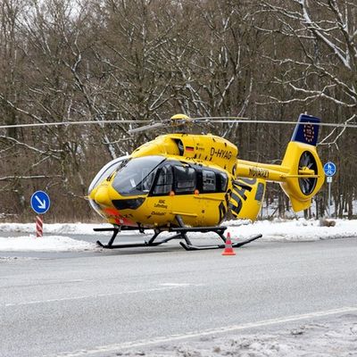 FW-SE: Drei Verletzte durch Verkehrsunfall auf der Bundesstraße 206