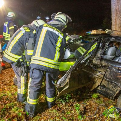FFW Schwalmtal: Aufwendige Unwetterlage bildet Grundlage für die Jahresabschlussübung der Feuerwehr Schwalmtal