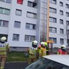 FW Dresden: Wohnungsbrand in Mehrfamiliengebäude