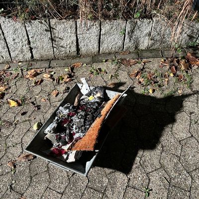 FW Ratingen: Wohnungsbrand in Souterrain Wohnung in Breitscheid