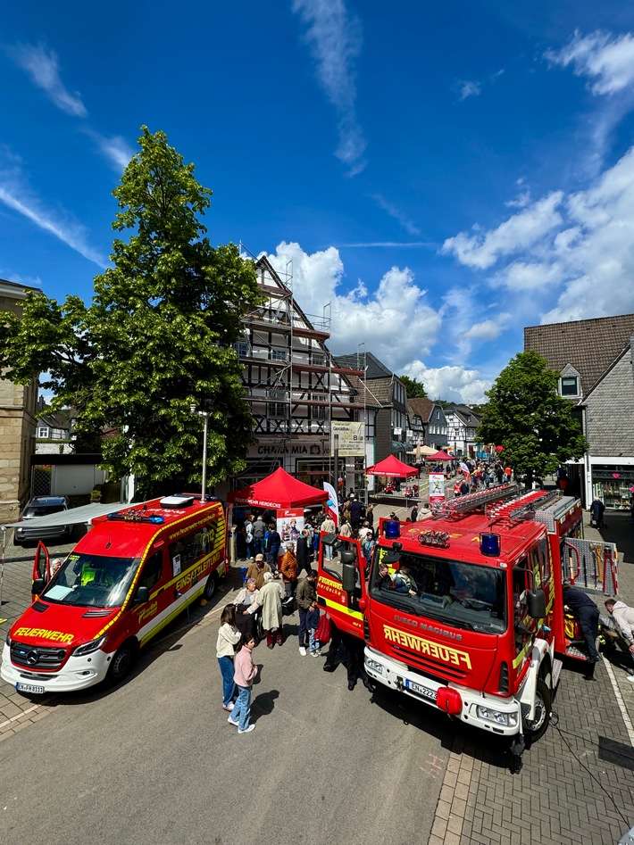 FW-EN: Einladung an die Presse: 150 Jahre Feuerwehr Herdecke - Blaulichttag auf dem Bleichstein am kommenden Samstag