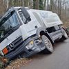 FW Konstanz: Tanklastzug in Bachbett