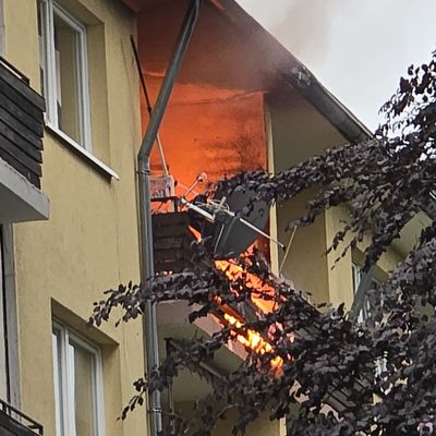 FW Düren: Balkonbrand