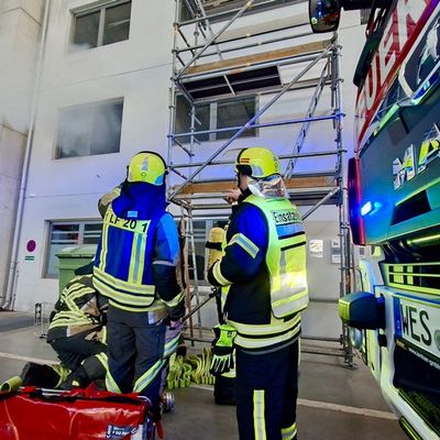 FW Hünxe: Feuerwehren aus Hamminkeln, Hünxe und Voerde trainieren gemeinsam in Münster
