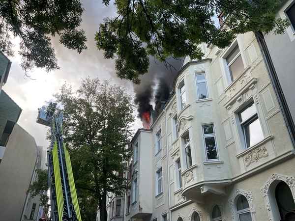 FW-DO: Feuer in einer Dachgeschosswohnung