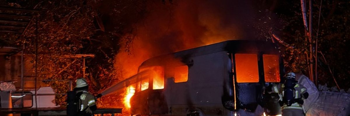 FW-RS: Fahrzeugbrand in der Loborner Straße