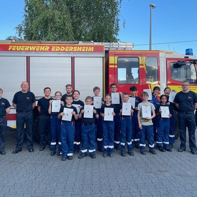 Feuerwehr MTK: 27 Jugendliche legen erfolgreich Jugendflamme Stufe 1 ab