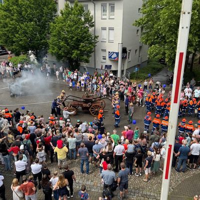 FW-OG: Hilfe dort, wo Hilfe Not tut. Feuerwehr Offenburg spendet Festgewinn an Hilfseinrichtungen
