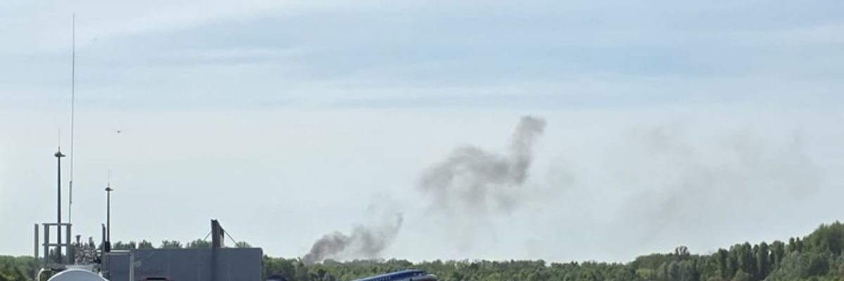 FW Speyer: Flugzeugabsturz in Speyer Eine Person tödlich verunglückt