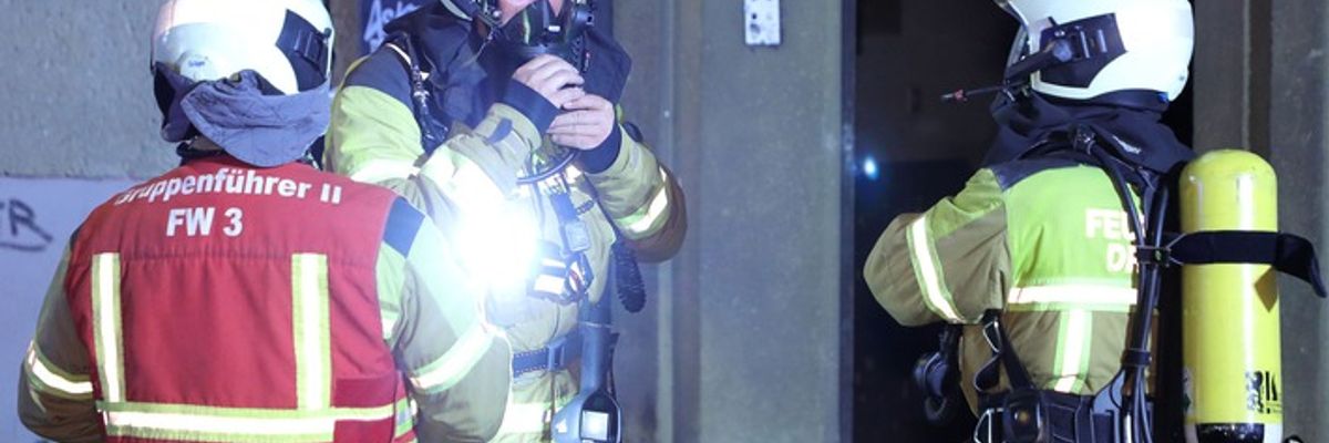 FW Dresden: Zwei Kellerbrände innerhalb von 24 Stunden im selben Wohngebäude